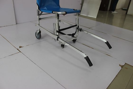 Các bước có bánh xe 20in Hướng dẫn sử dụng Cầu thang Leo lên Xe lăn Không có tay vịn